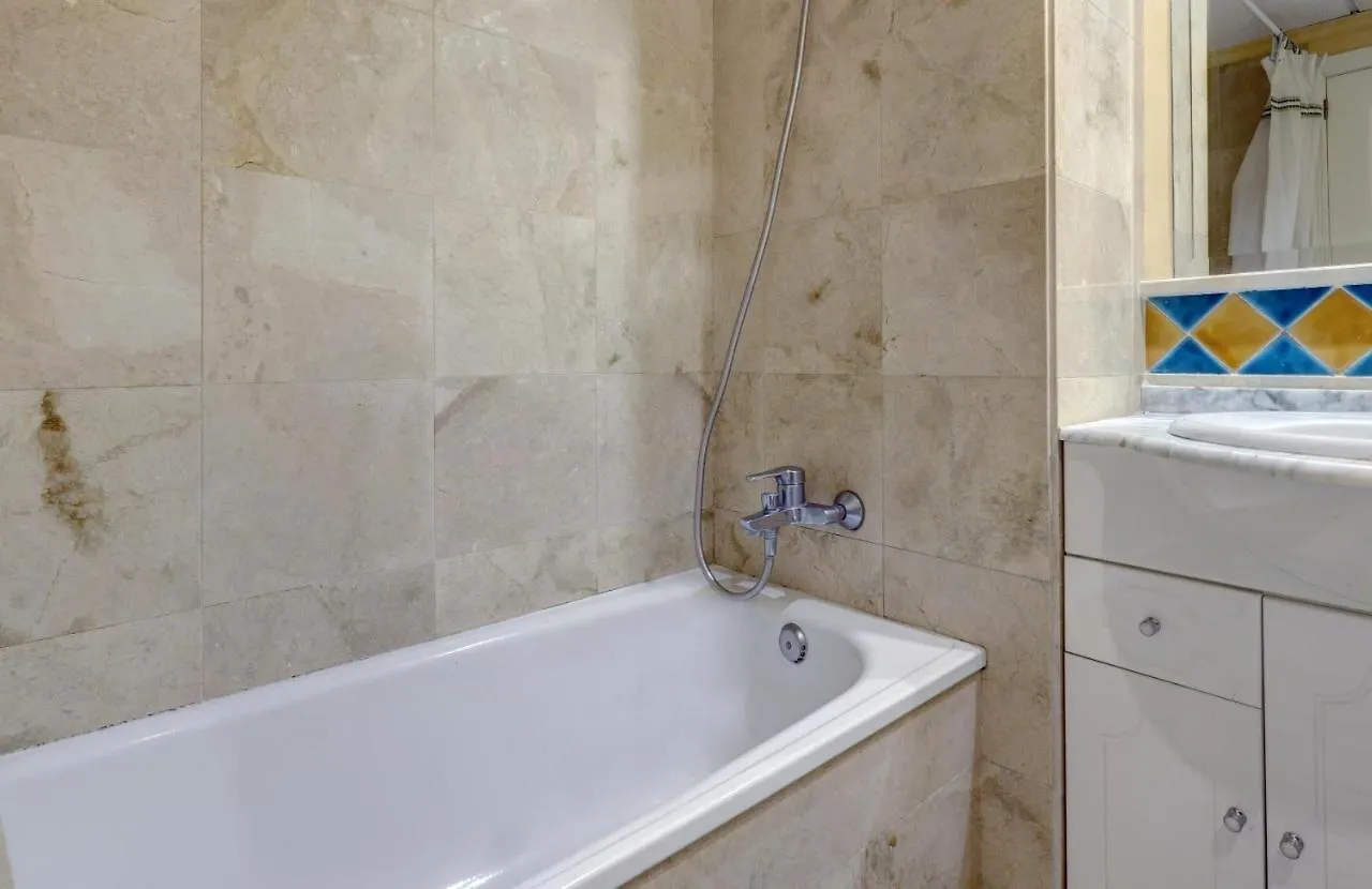 First Line Beach Apartment Marbella 0*,